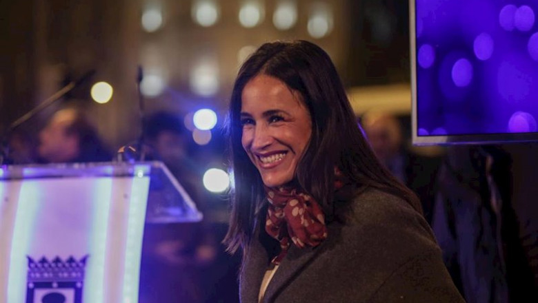 La vicealcaldesa de Madrid, Begoña Villacís, asiste al encendido de las luces de Navidad de Madrid, a 22 de noviembre de 2019. | Ricardo Rubio - Europa Press ep la vicealcaldesa de madrid begona villacis asiste al encendido de las luces de navidad de madrid