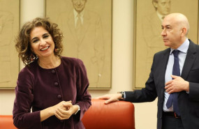 ep la vicepresidenta primera del gobierno y ministra de hacienda maria jesus montero y el presidente