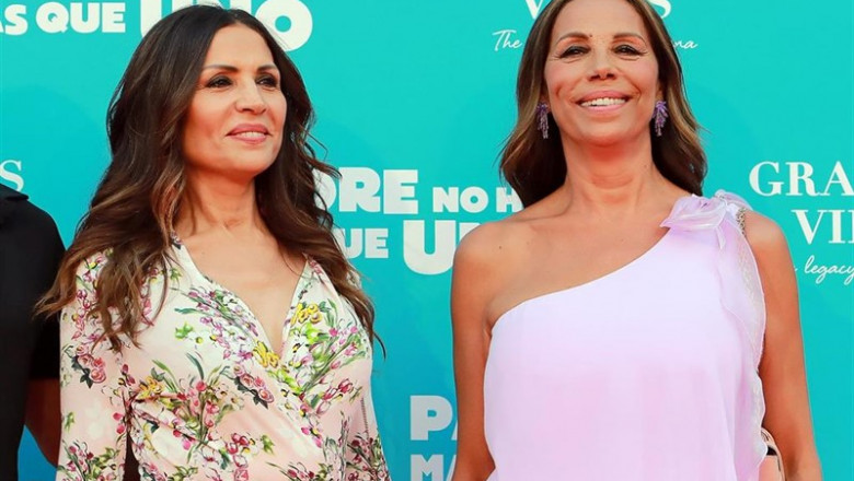 Las Azúcar Moreno en el estreno de la nueva comedia de Santiago Segura "Padre no hay más que uno" | JOSEFINA BLANCO EUROPA PRESS ep las azucar morenoestrenola nueva comediasantiago segura padrehayque uno