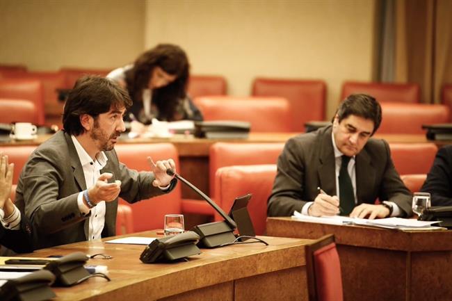 Sergio del Campo (Cs) y José Ignacio Echániz (PP) en la Comisión de Empleo | CIUDADANOS ep sergiocampo cs y jose ignacio echaniz pp encomisionempleo