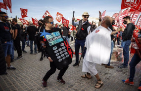 ep trabajadores se manifiestan antes del inicio de la junta general de accionistas para defender ep trabajadores se manifiestan antes del inicio de la junta general de accionistas para defender