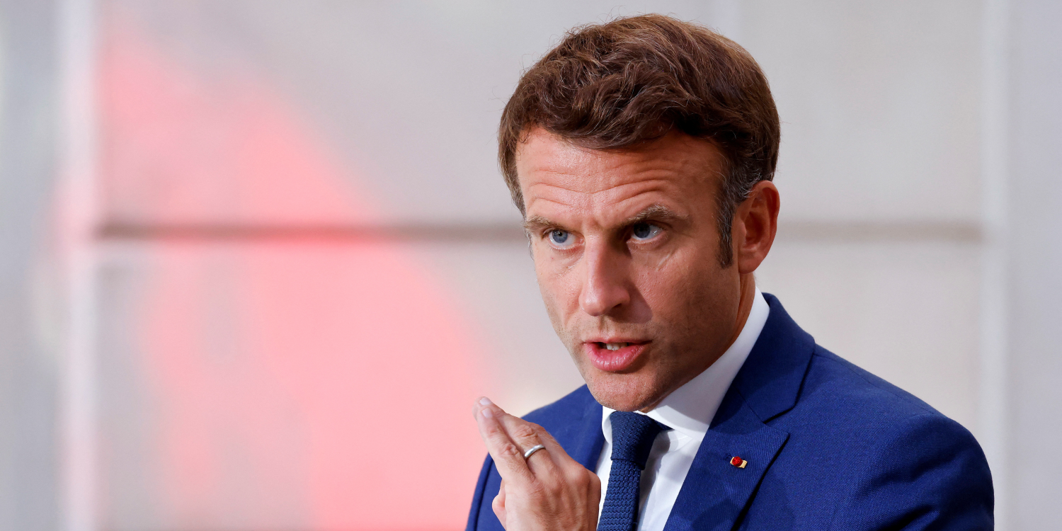 france macron n exclut pas des referendums sur les sujets abordes lors du cnr 