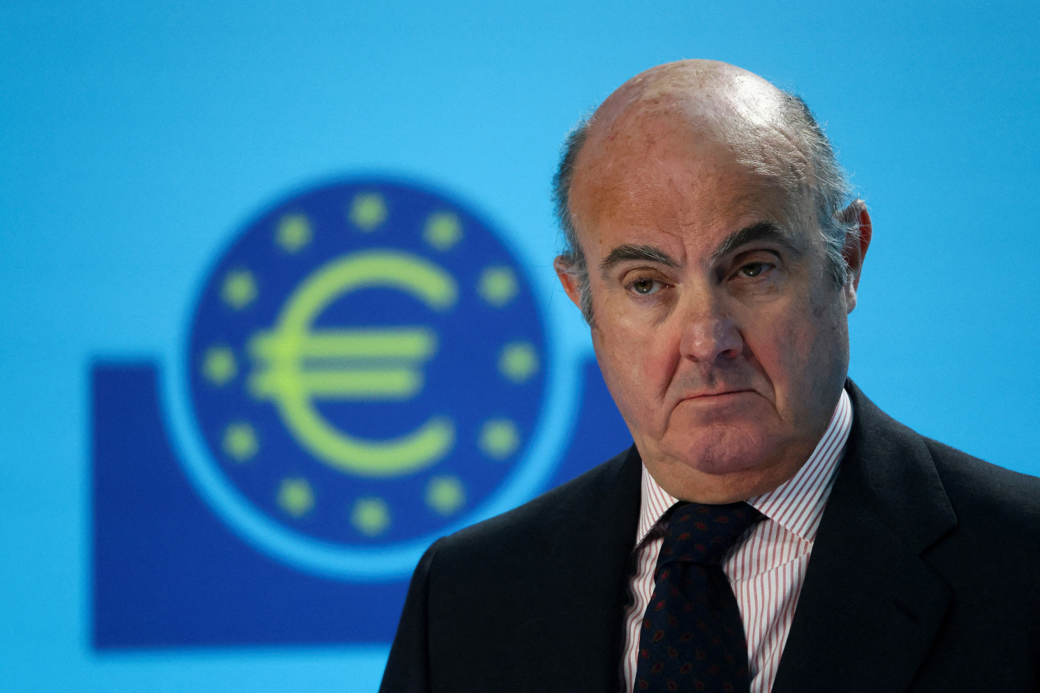 Guindos (BCE) reconoce la posibilidad de una recesión técnica en la eurozona