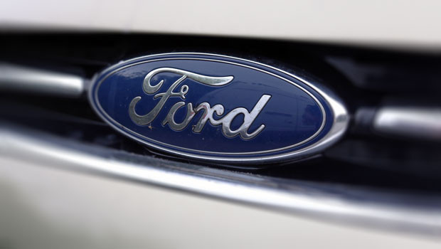 dl ford motor company usa carmaker auto manufacturer cars trucks vehicles engineering detroit michigan logo pb