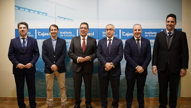 ep alejandro blanco y francisco blazquez antes del desayuno coloquio empresarial del club de