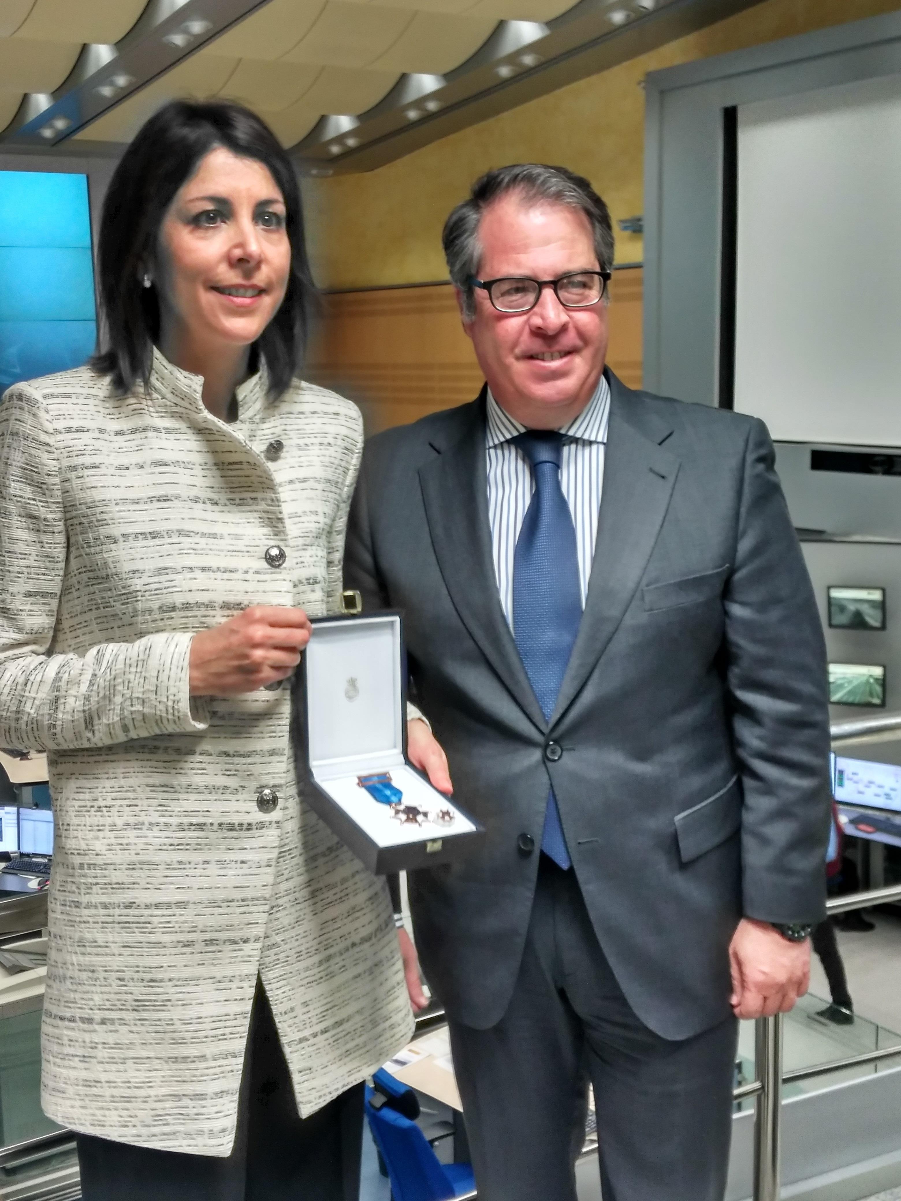 Anna González recibe la Medalla al Mérito de la Seguridad Vial | DGT ep anna gonzalez recibemedallameritola seguridad vial