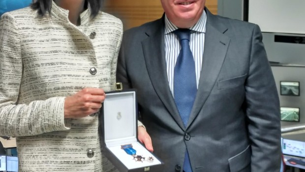 ep anna gonzalez recibemedallameritola seguridad vial