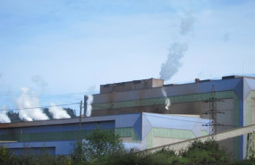 ep archivo   el 62 de directivos del sector energetico no confia en alcanzar las cero emisiones