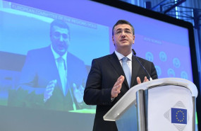 ep archivo   el comisario de transportes apostolos tzitzikostas en una imagen de archivo