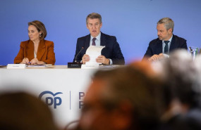 ep archivo   la vicesecretaria de regeneracion institucional del pp cuca gamarra el presidente del