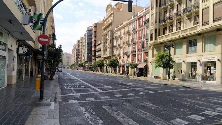 Calle vacía en el centro de València | EUROPA PRESS ep calle vacia en el centro de valncia