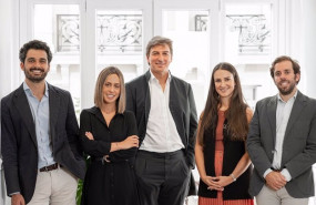ep el equipo de q-impact formado por javier olaguibel laura pardo pablo valencia tamara