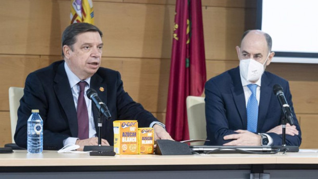 ep el ministro de agricultura luis planas y el presidente de acor jesus posadas tras la visita a la