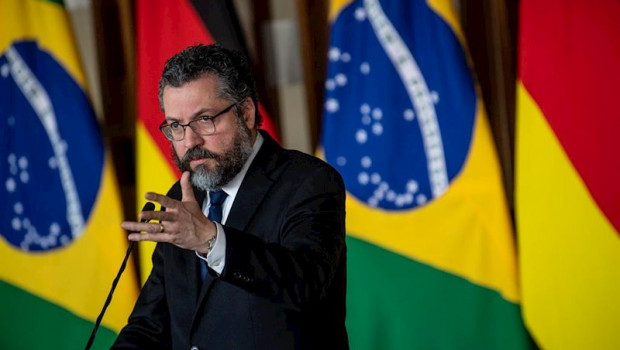 ep el ministro de exteriores de brasil ernesto araujo