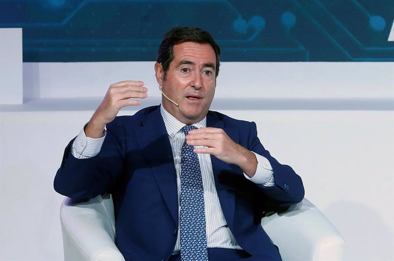 La CEOE pide al Gobierno que un 70% de los fondos europeos vaya a las empresas