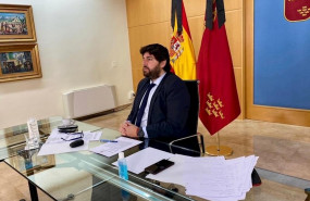 ep el presidente murciano lopez miras la inicio de la videoconferencia con pedro sanchez