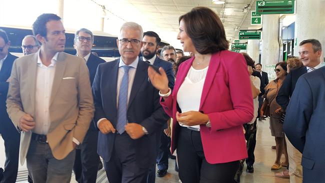 Jiménez Barrios en la inauguración de la estación de autobuses de Cádiz | EUROPA PRESS ep jimenez barriosla inauguracionla estacionautobusescadiz