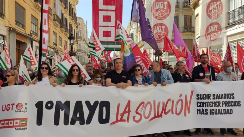 ep manifestado del 1 de mayo de 2022 en malaga capital presidida por los lideres de ccoo y ugt en la