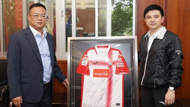 ep presidentepropietariorcd espanyol chen yansheng enacto