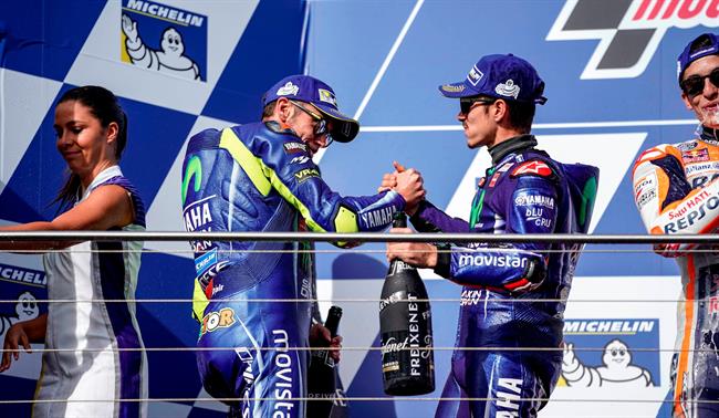 Valentino Rossi y Maverick Viñales (Movistar Yamaha MotoGP) | YAMAHA MOTOR EUROPE N.V. ALL RIGHT - Archivo ep valentino rossimaverick vinales movistar yamaha motogp