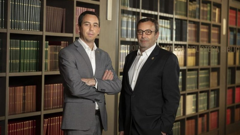 ep victor grifols deu y raimon grifols roura ep victor grifols deu y raimon grifols roura