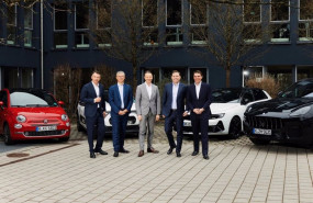 ep vinzenz pflanz chief business officer of sixt cyrille moreau stellantis corporate sales director