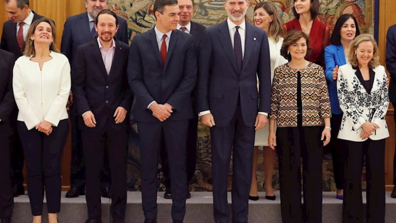 ep acto de jura del cargo de los ministros del gobierno de coalicion del psoe y unidas podemos ante