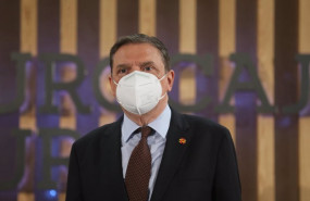 ep archivo   el ministro de agricultura pesca y alimentacion luis planas durante la inauguracion del