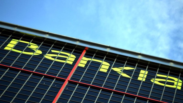 ep archivo   logo de la entidad bancaria bankia en su sede en una de las torres kio de madrid