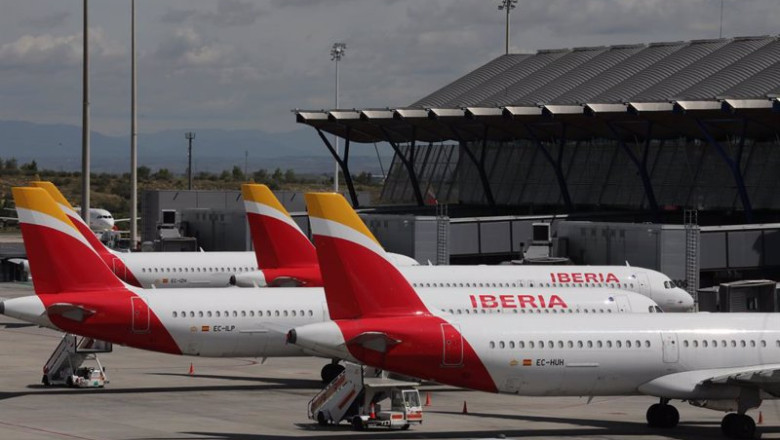 ep archivo varios aviones de iberia aparcados en el aeropuerto de madrid barajas adolfo suarez en ep archivo varios aviones de iberia aparcados en el aeropuerto de madrid barajas adolfo suarez en