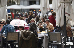 ep bar bares gente personas persona turismo en madrid turistas turista terraza terrazas salir tomar