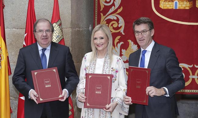 Cifuentes Firma La Declaración Institucional Para Crear Una Alianza Estratégica | COMUNIDAD DE MADRID ep cifuentes firmadeclaracion institucionalcrearalianza estrategica 20171025135801