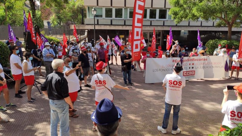 Concentración CCOO ante la Dirección General de Función Pública, 30 de julio | CCOO - Archivo ep concentracion ccoo ante la direccion general de funcion publica 30 de julio