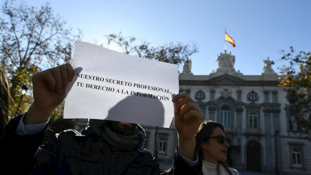 ep concentracion frente al tribunal supremo de madrid contra el ataque a la libertad de prensa en