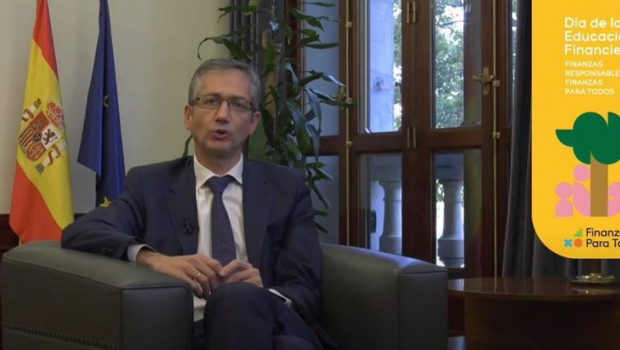ep el gobernador del banco de espana pablo hernandez de cos en el dia de la educacion financiera