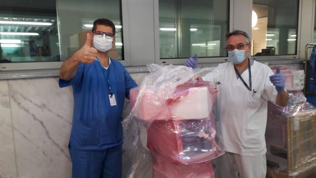 ep el gobierno entrega 50 nuevos respiradores a hospitales catalanes contra el coronavirus