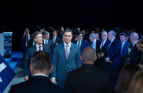 ep el presidente del gobierno pedro sanchez c y el presidente del cercle deconomia jaume guardiola i