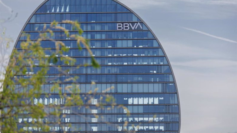 ep fachada del banco del bbva en la ciudad del bbva a 10 de abril de 2023 en madrid espana