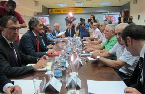 ep imagenla reunionministrolos miembrosla plataforma