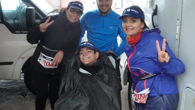 ep jovenparalisis cerebralno participo en la xxxi milla urbanaceuta