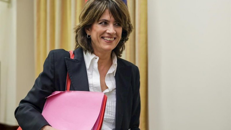 La exministra de Justicia y fiscal Dolores Delgado, a su llegada a la Comisión de Justicia del Congreso de los Diputados para comparecer en relación con su propuesta de nombramiento como Fiscal General del Estado, en Madrid (España) a 20 de febrero de 202 | Ricardo Rubio - Europa Press ep la exministra de justicia y fiscal dolores delgado a su llegada a la comision de justicia del