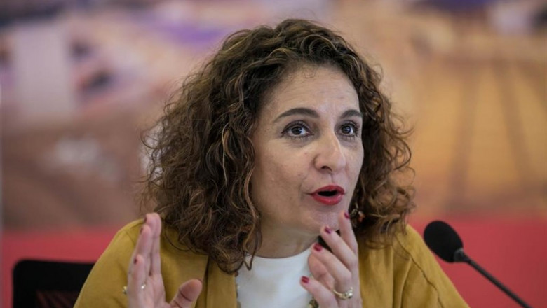 ep la ministrahaciendafunciones maria jesus montero asistela firmaconvenioloteriasapuestasestadola fundacion nao victoria 20190725114903
