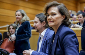 ep la vicepresidenta primera del gobierno carmen calvo en primer plano junto al vicepresidente