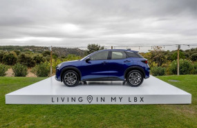 ep lexus vende mas de 5500 unidades del lbx desde que salio al mercado hace dos anos