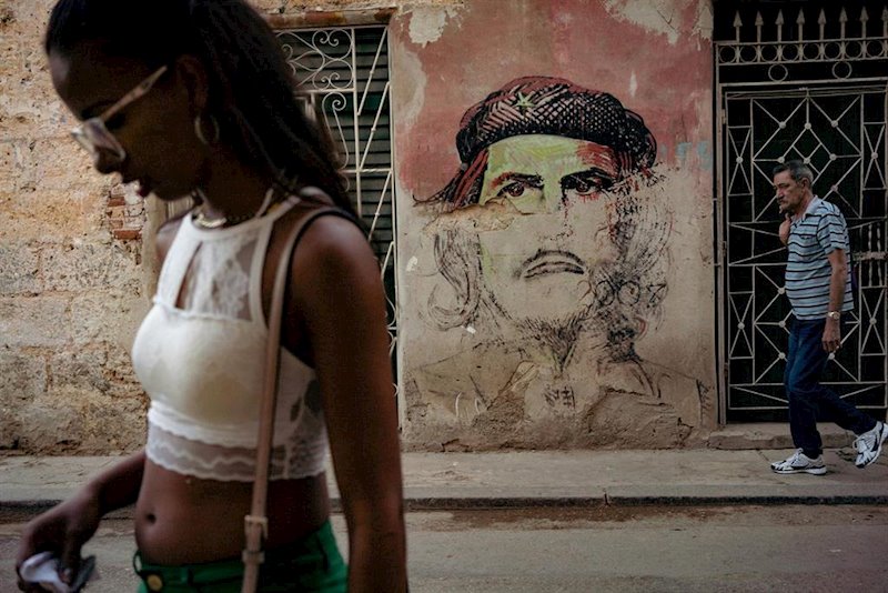 ep mural del che guevara en la habana