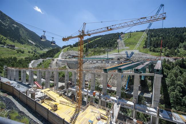 Obras en la nueva plataforma esquiable de Soldeu (Andorra) | GRANDVALIRA ep obrasla nueva plataforma esquiablesoldeu andorra