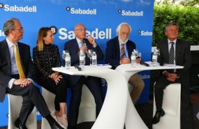 ep presidentbanc sabadell josep oliula presentacio daces solidaris