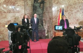 ep rosa menendez toma posesionpresidentacsic