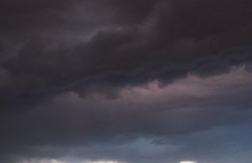 ep tormenta lluvia cielo nuboso rayos tempestad chubascos