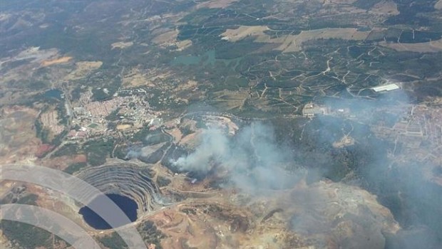 ep vistaaireincendio declaradoun parajeminasriotinto